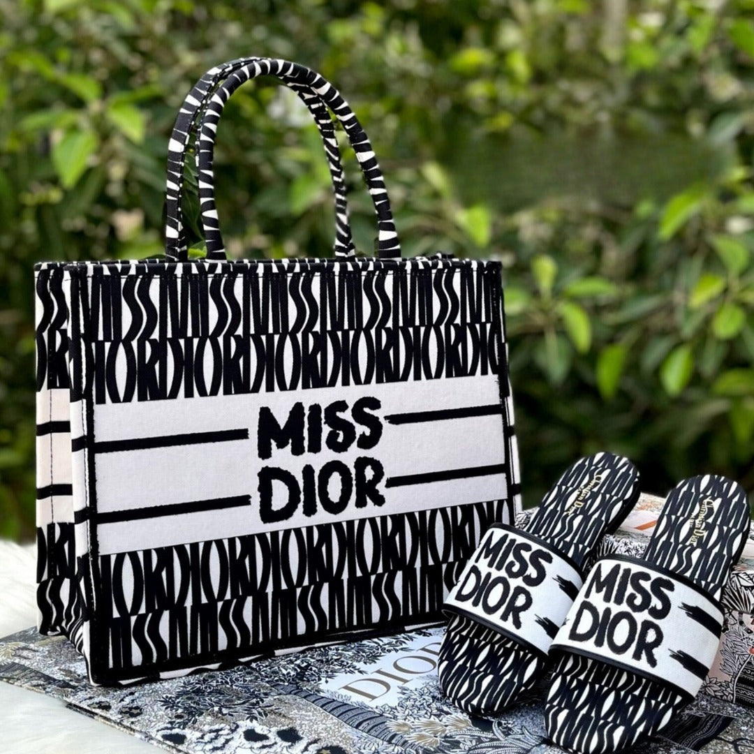 Christian Dior Combo Tote Bag and Slippers Set