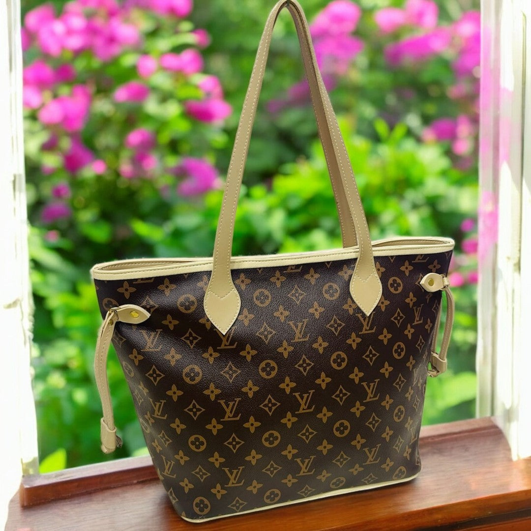 Louis Vuitton Neverfull Bag